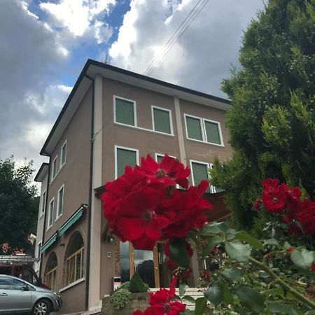 Carla Failela Hotel Valli del Pasubio Kültér fotó